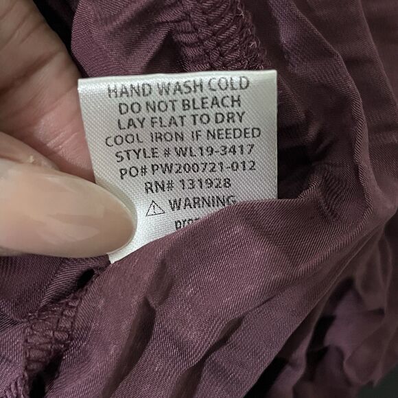 Wm's L Soft pleat Eggplant  Long Billowy Sleeves Purple Blouse Boho Femininity - Picture 8 of 8